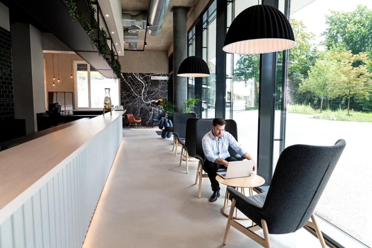 B&B Hotel Basel Eksteriør billede